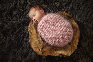 Fotograf de nou nascut si familie Daniela Sterea
