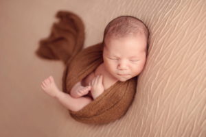 Newborn session by Daniela Sterea