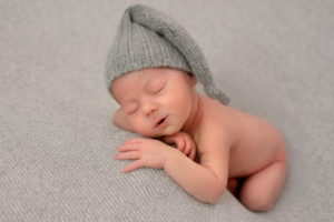 Newborn session by Daniela Sterea