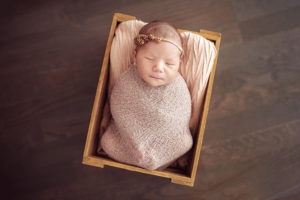 Newborn session by Daniela Sterea
