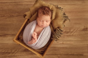 Newborn session by Daniela Sterea