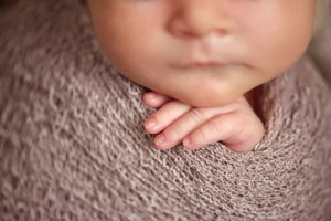 Newborn session by Daniela Sterea