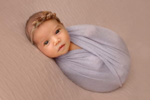 Newborn session by Daniela Sterea