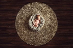 Newborn session by Daniela Sterea